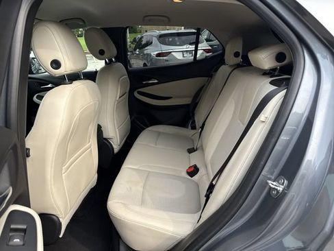 Used 2022 Buick Encore GX Preferred w/ Cold Weather Comfort Package FWD image 22