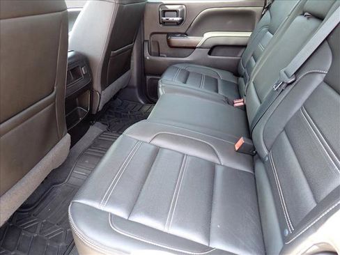 Used 2018 GMC Sierra 1500 Denali AWD/4WD image 9