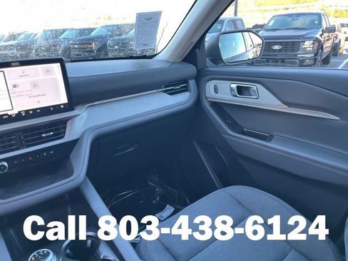 New 2026 Ford Explorer Active image 17