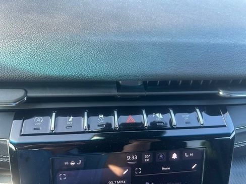 Used 2024 Jeep Grand Cherokee Altitude AWD/4WD image 24