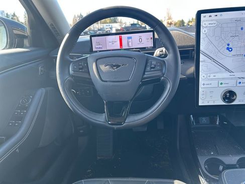 Used 2024 Ford Mustang Mach-E Select w/ Comfort Package Lite image 17