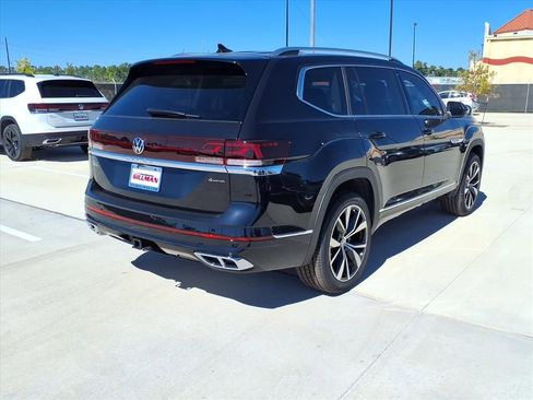 New 2026 Volkswagen Atlas SEL Premium R-Line AWD/4WD image 5