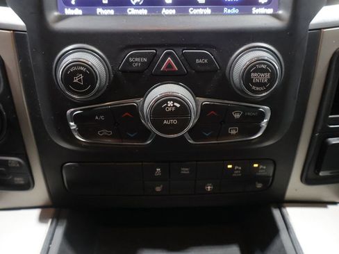 Used 2019 RAM 1500 Big Horn AWD/4WD image 33