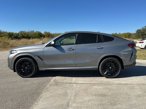 New 2026 BMW X6 xDrive40i image 5