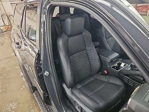 New 2025 Toyota 4Runner TRD Off-Road Premium image 38