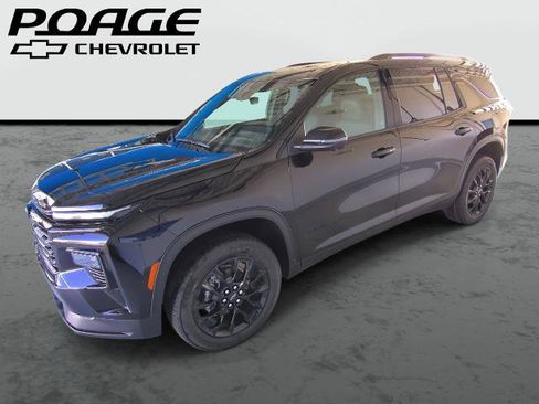 New 2026 Chevrolet Traverse LT image 1