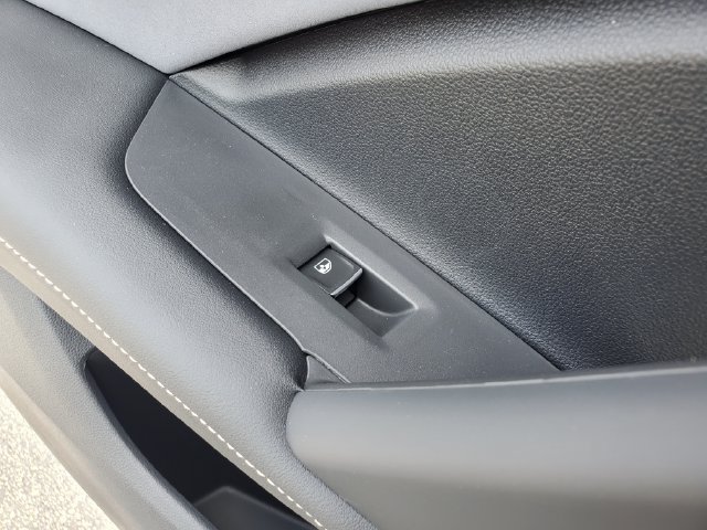 New 2026 Volkswagen Tiguan SE R-Line AWD/4WD image 14