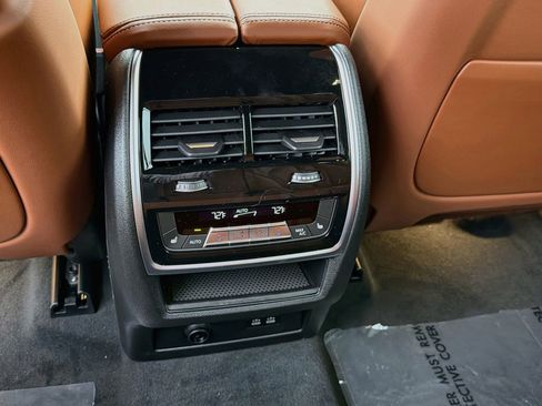 New 2027 BMW X7 xDrive40i w/ Executive Package AWD/4WD image 21