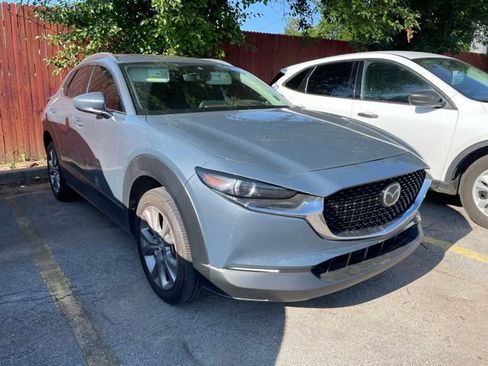 Used 2020 MAZDA CX-30 FWD w/ Premium Package image 4