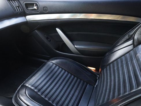 Used 2012 INFINITI G37 Sport w/ Premium Pkg RWD image 17