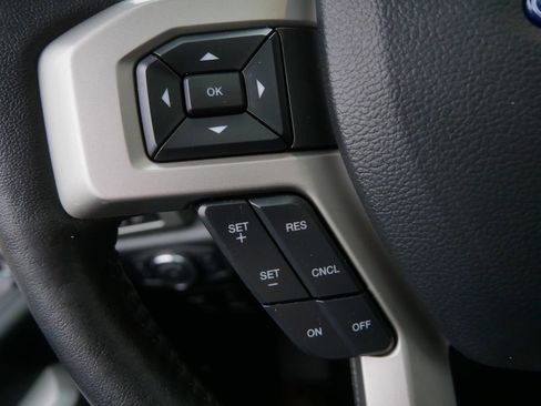 Used 2018 Ford F150 Lariat w/ Equipment Group 502A Luxury AWD/4WD image 19