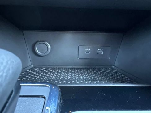 Used 2025 Nissan Pathfinder Rock Creek AWD/4WD image 34