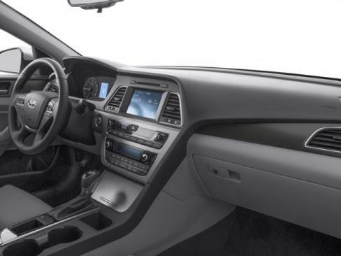 Used 2016 Hyundai Sonata Sport image 18
