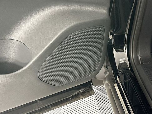 New 2026 Nissan Rogue SV AWD/4WD image 25