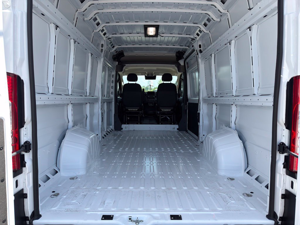New 2026 RAM ProMaster 3500 w/ Convenience Group FWD image 26