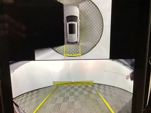 New 2026 Volvo XC90 B6 Plus w/ Protection Package image 24