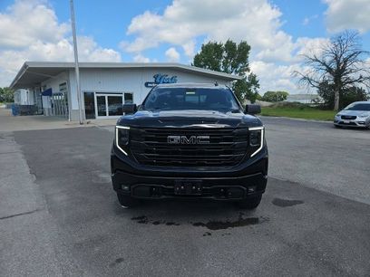 Used 2024 GMC Sierra 1500 Elevation w/ Preferred Package