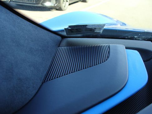 Used 2022 Chevrolet Corvette Stingray Premium Conv w/ Z51 Performance Package image 34