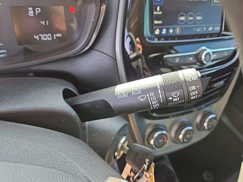 Used 2022 Chevrolet Spark LS image 36