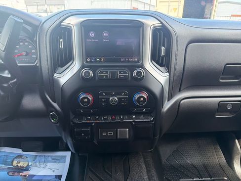 Used 2019 Chevrolet Silverado 1500 LT w/ All-Star Edition AWD/4WD image 17