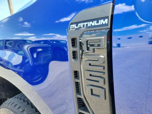 New 2026 Ford F250 Platinum AWD/4WD image 4