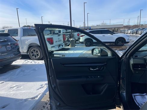 Used 2026 Honda CR-V Sport Touring image 20