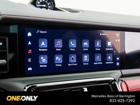 Used 2024 Porsche Panamera image 25