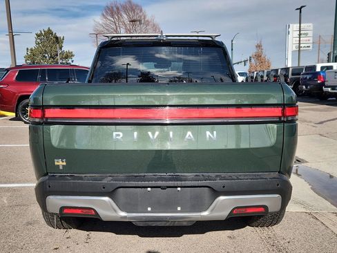 Used 2022 Rivian R1T Adventure image 11