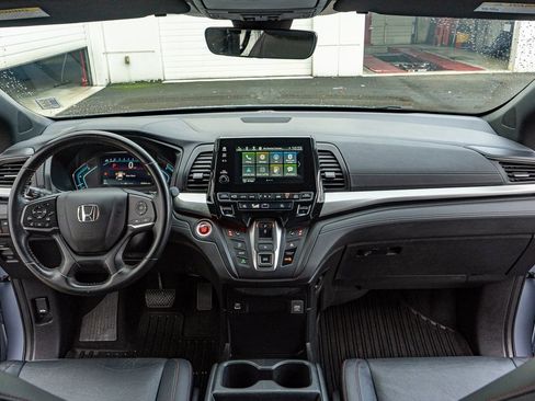 Certified 2023 Honda Odyssey Sport image 23