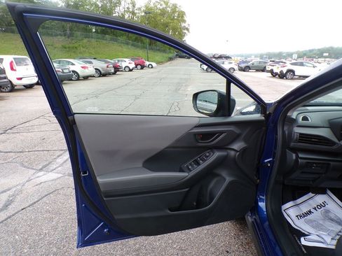 Used 2026 Subaru Crosstrek 2.0i Premium AWD/4WD image 23