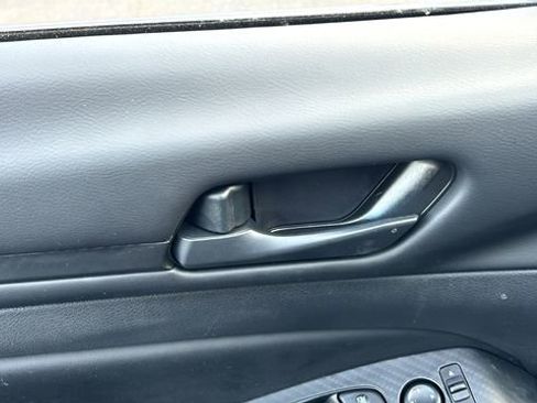 Used 2024 Nissan Altima 2.5 S image 10