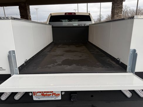 Used 2022 RAM 2500 Tradesman w/ Special Service Vehicle Group image 34