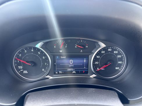 Used 2024 GMC Terrain SLE image 16