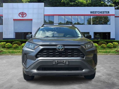 Certified 2021 Toyota RAV4 LE AWD/4WD image 2