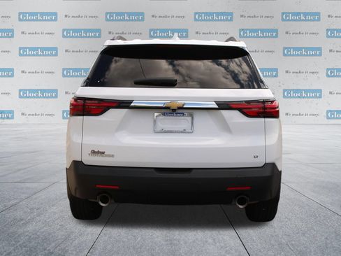 Used 2023 Chevrolet Traverse LT FWD image 7