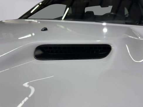 Used 2012 Dodge Challenger SXT Plus image 17