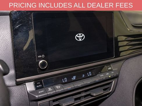 Used 2025 Toyota Camry LE FWD image 12