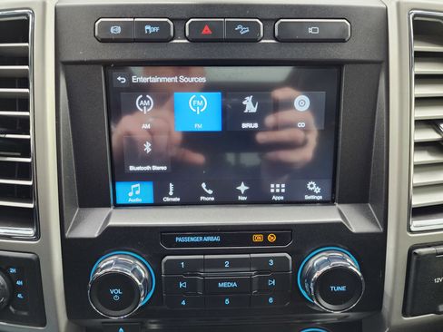 Used 2017 Ford F350 Lariat w/ Lariat Ultimate Package image 51