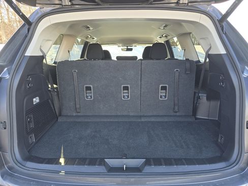 Used 2022 Subaru Ascent Premium w/ Convenience Package image 30