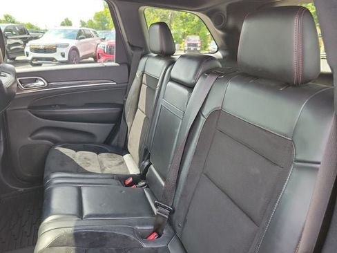 Used 2017 Jeep Grand Cherokee Trailhawk AWD/4WD image 24