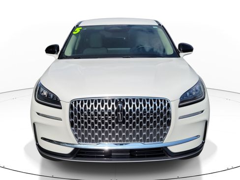 Used 2025 Lincoln Corsair FWD image 2
