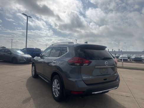 Used 2020 Nissan Rogue S w/ Special Edition Package image 16