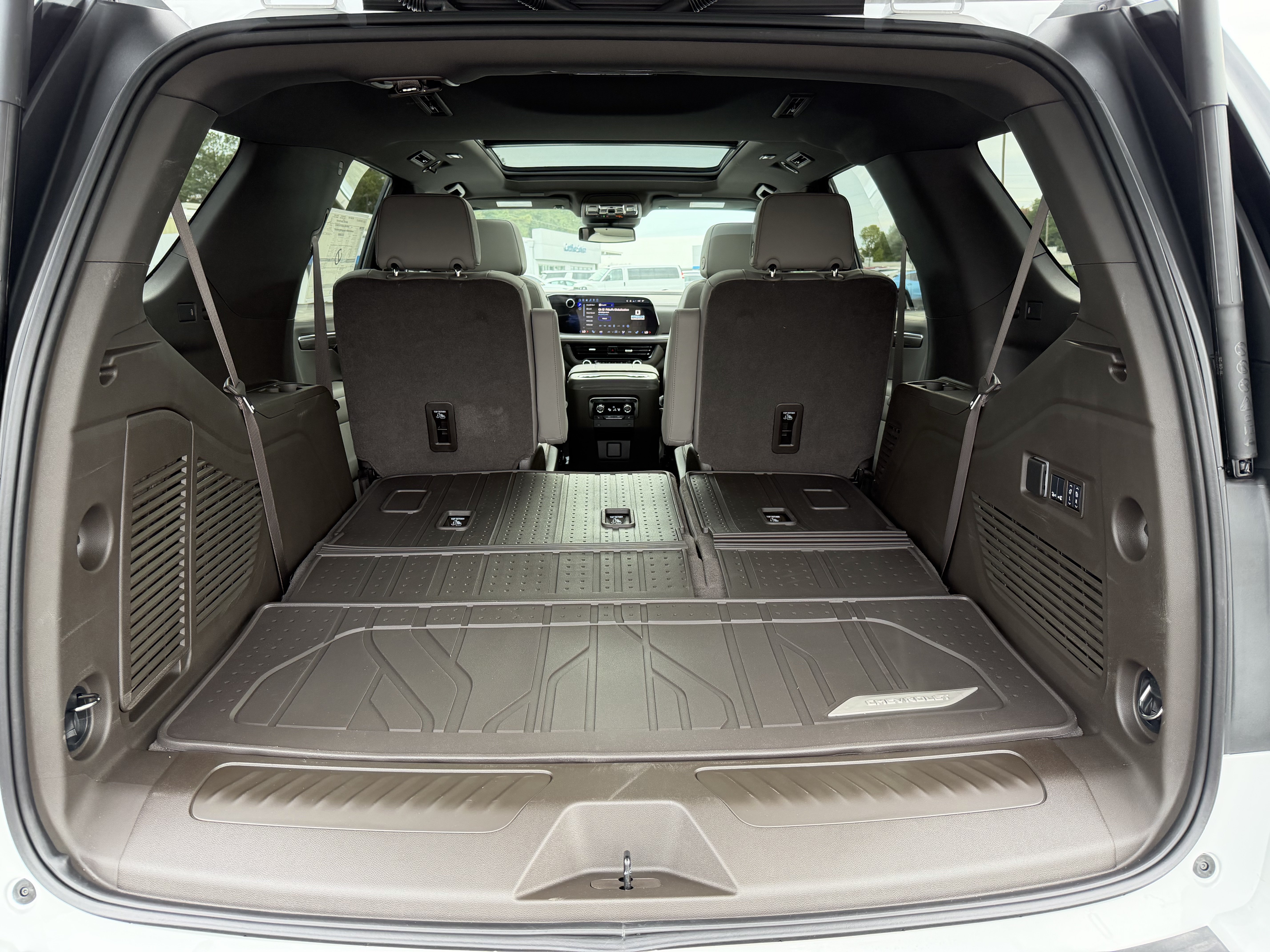 New 2027 Chevrolet Tahoe LT w/ Comfort Package RWD image 12