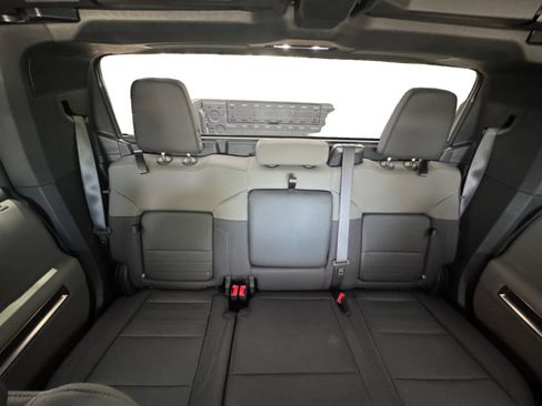 Certified 2025 GMC Hummer EV 3X w/ LPO, Sport Package AWD/4WD image 17