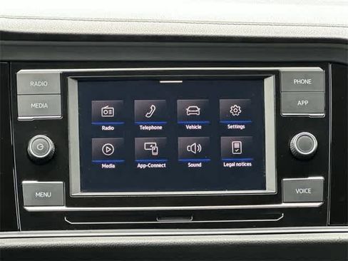 Used 2024 Volkswagen Jetta S image 11