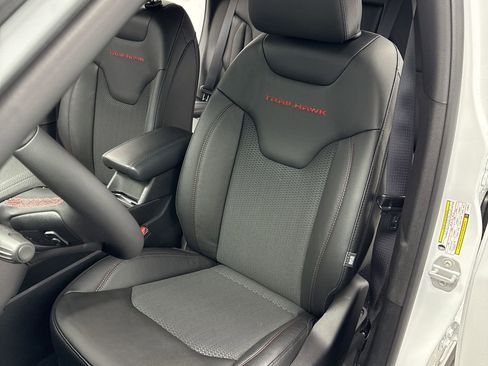New 2026 Jeep Compass Trailhawk AWD/4WD image 10