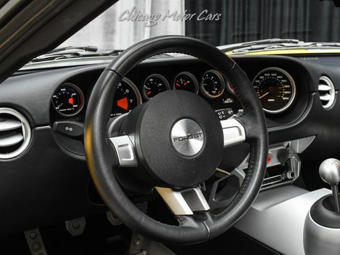 Used 2005 Ford GT image 9