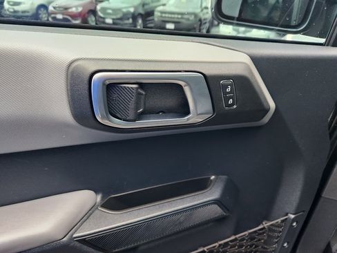 Used 2023 Ford Bronco 4-Door image 10
