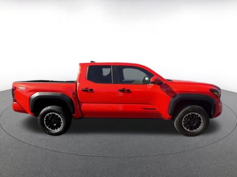 Used 2024 Toyota Tacoma TRD Off-Road AWD/4WD image 16
