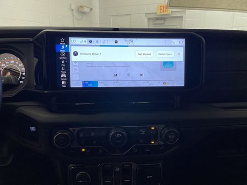 New 2026 Jeep Wrangler Unlimited Rubicon 392 image 13